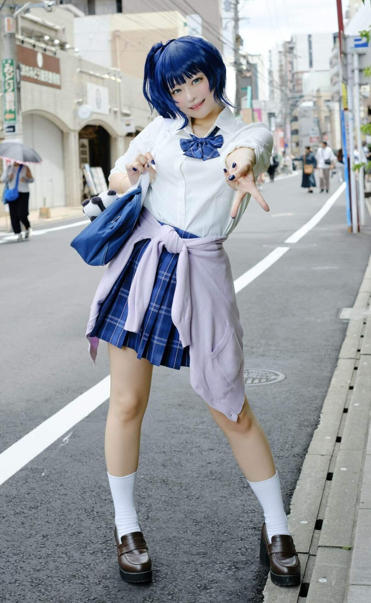 明日は夏コミ初日ですよ！告知！｜クエ