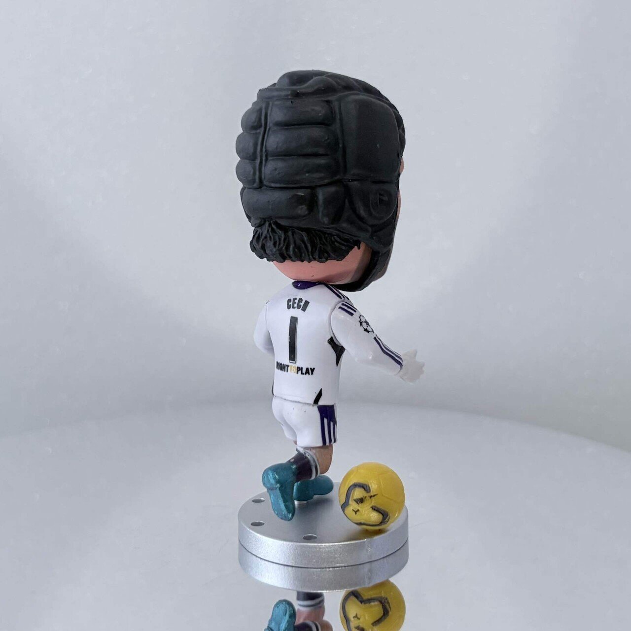 あの頃のチェルシー”が好きだった人に贈る【ヘッドギアの守護神