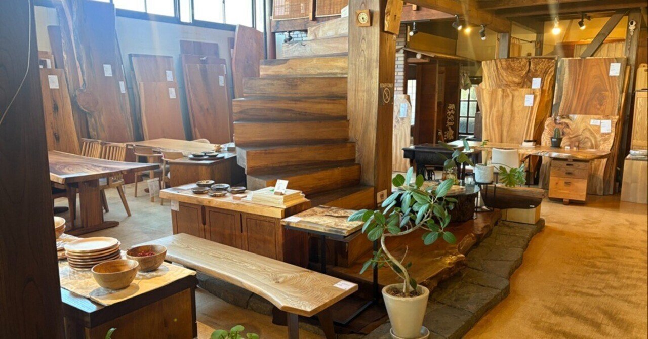 一枚板テーブルは家族のように──後悔しないための選び方と魅力｜maturiya