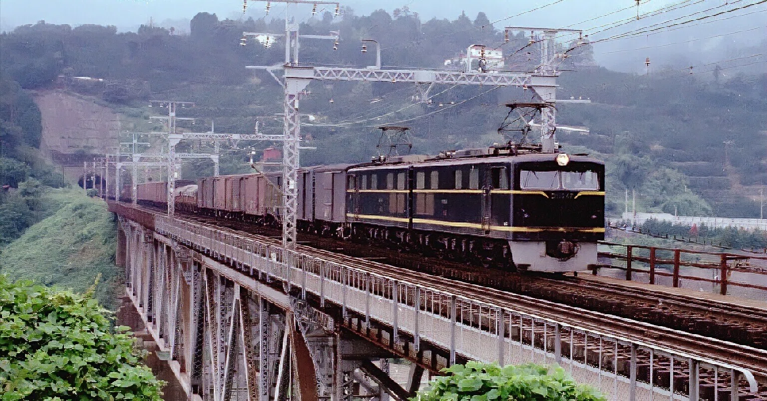 v064, 東海道本線 根府川橋梁 (1975年)|ひろやん v064, 東海道本線 根府川橋梁 (1975年)|ひろやん