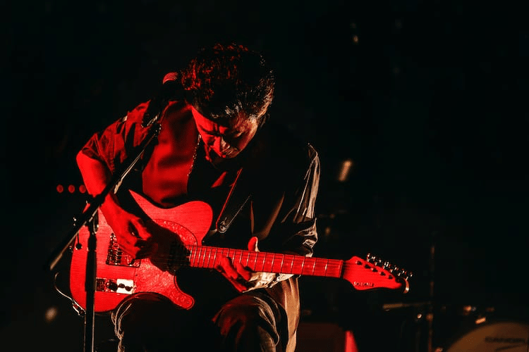 桑田佳祐「静かな春の戯れ ～Live in Blue Note Tokyo～」 Written by