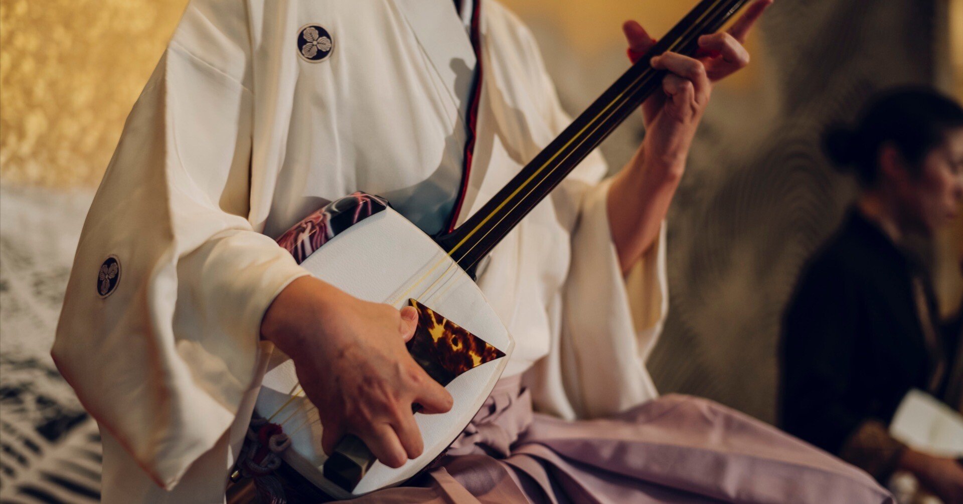 ★美品！ 津軽三味線 樫の木バチ　津軽らしい音を奏でます！ ☆美品！ 津軽三味線 樫の木バチ 津軽らしい音を奏でます！