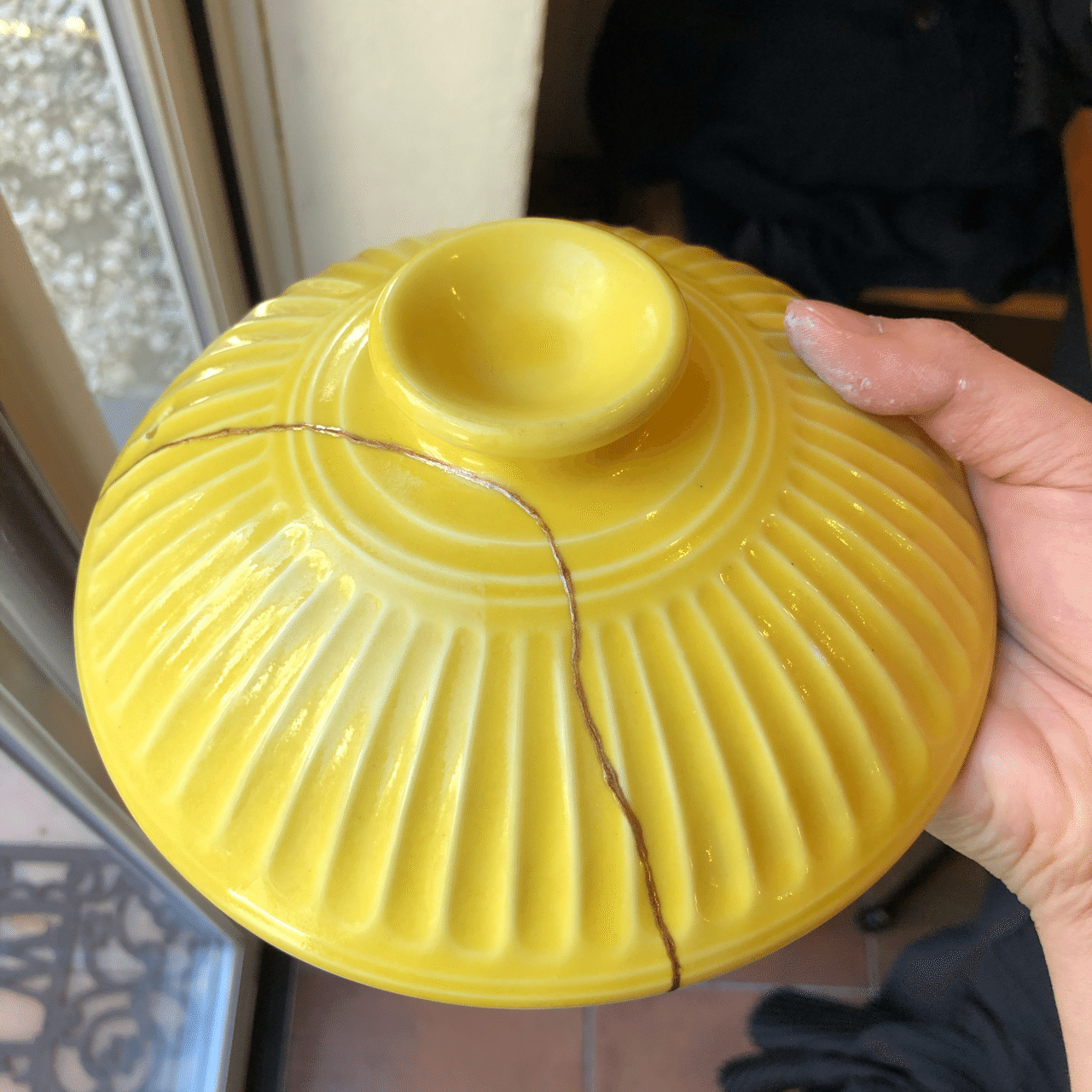 土鍋のふたが割れた｜shchiffon