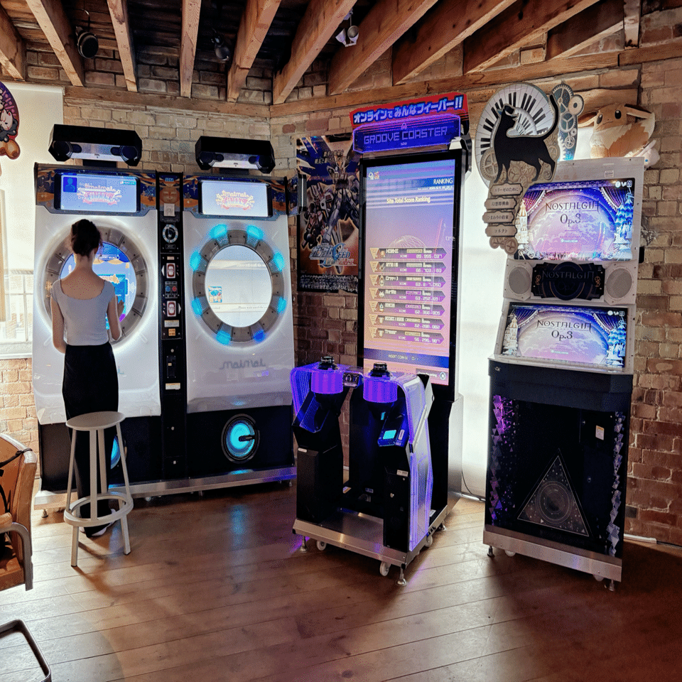 ロンドンで太鼓の達人！？カフェで日本のゲーセン発見記｜あさのひ