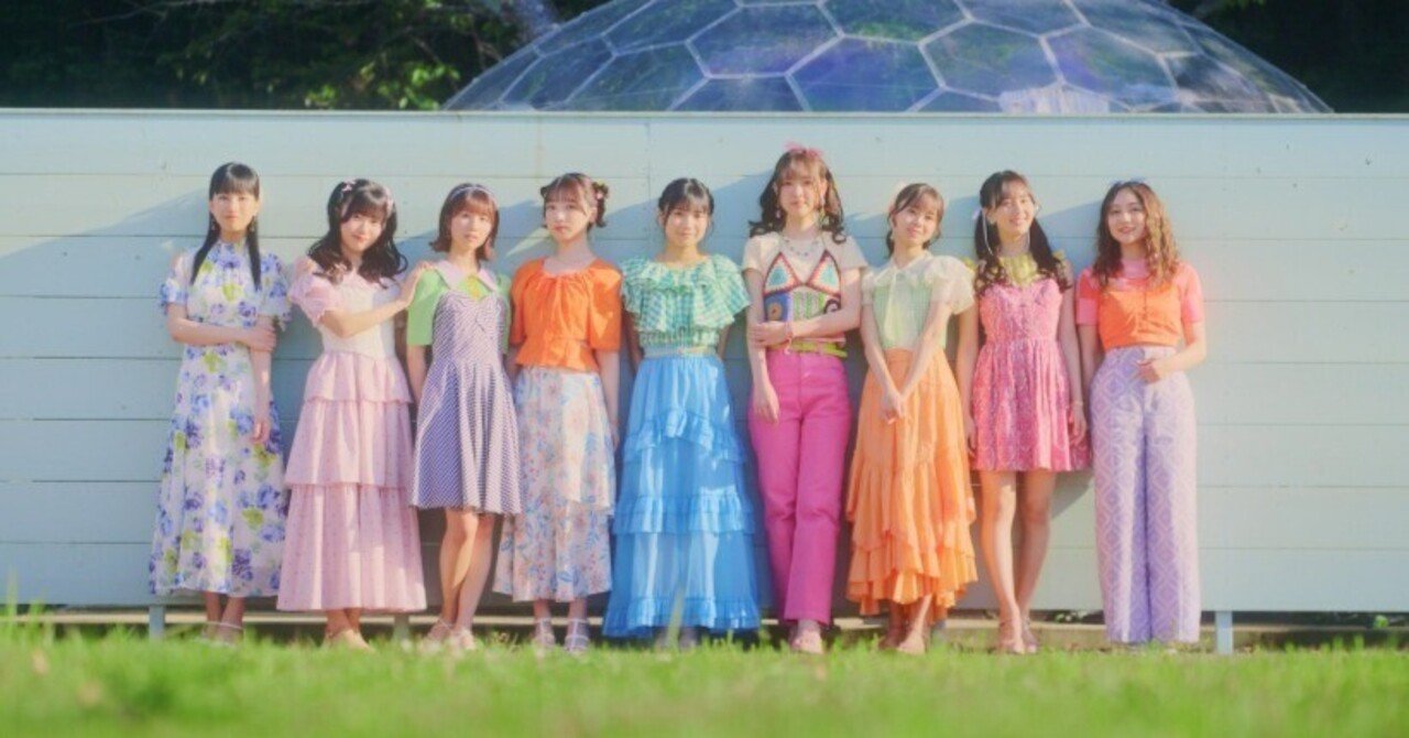 衣装はメッセージだ！22/7が紡ぐ色彩と形態の物語｜越川欣和