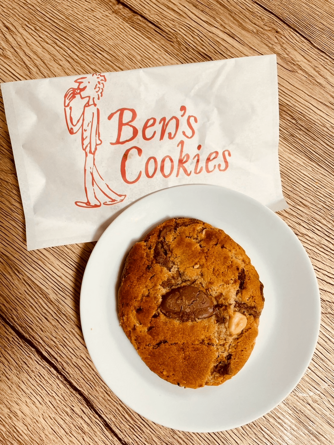 関東・関西で見つけたら絶対に食べてほしい大きな激うまクッキー