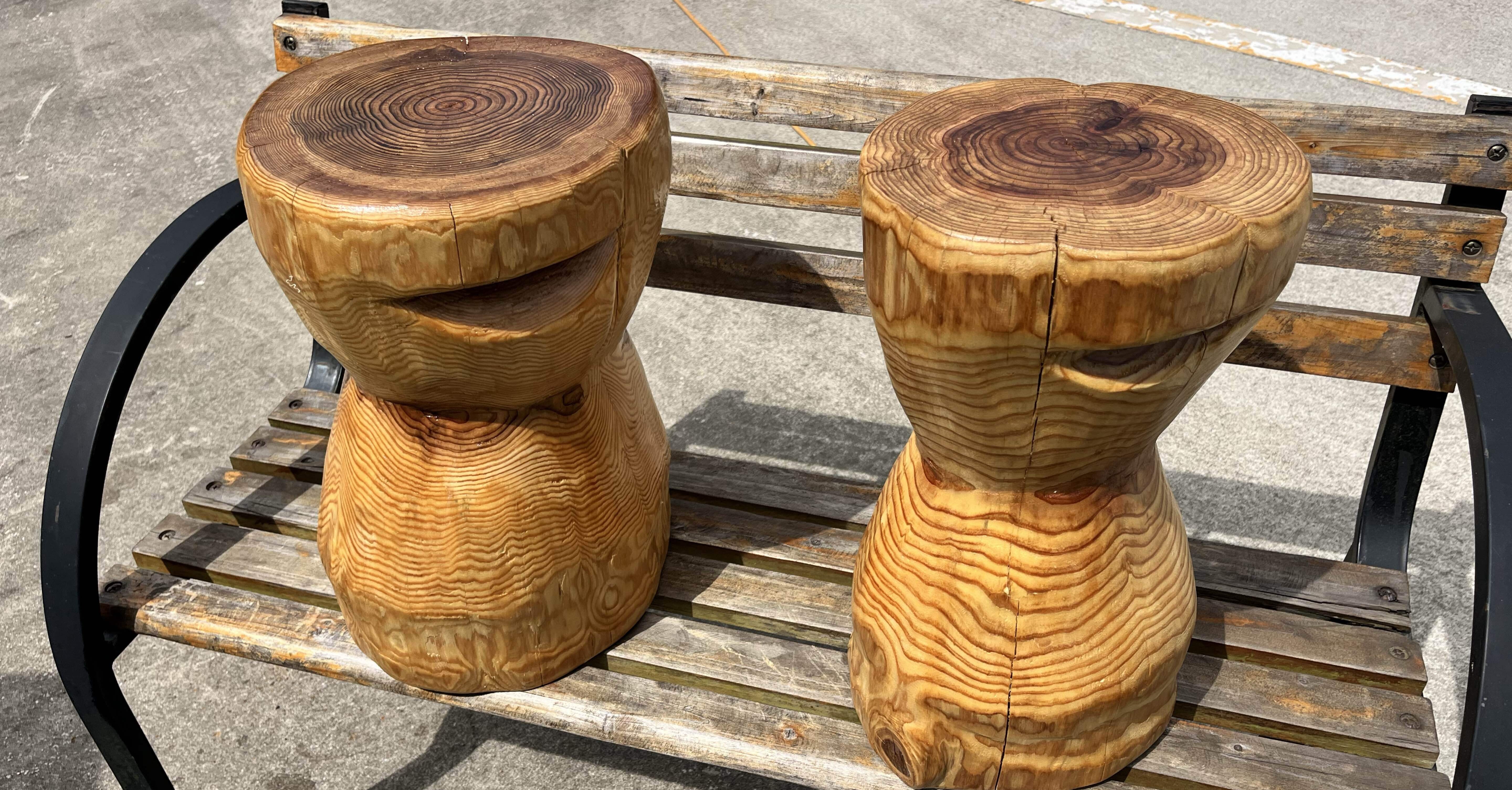 手作りスツール　丸太半割型 b49dfaab200a6fa681d3b3e4bbd089