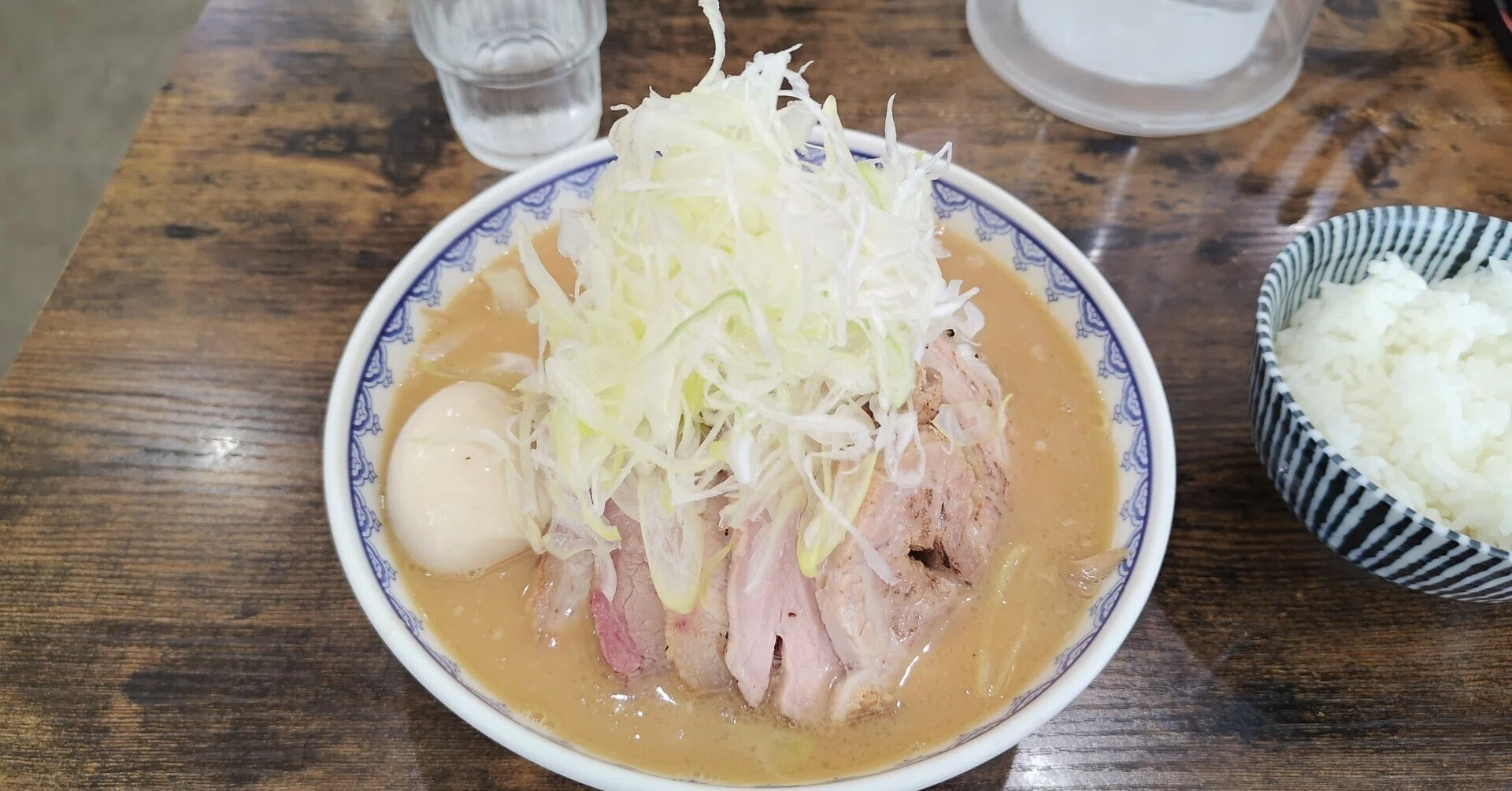 雪 ぐに ラーメン