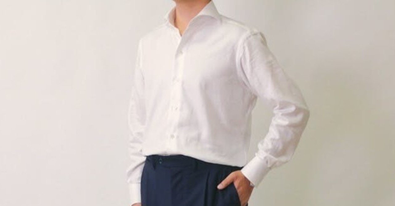 あれ Hi Tailorのシャツ 第二ボタンの位置低くない と思ったときに読むノート シャツ裏話 Hi Tailor ハイ テーラー Note