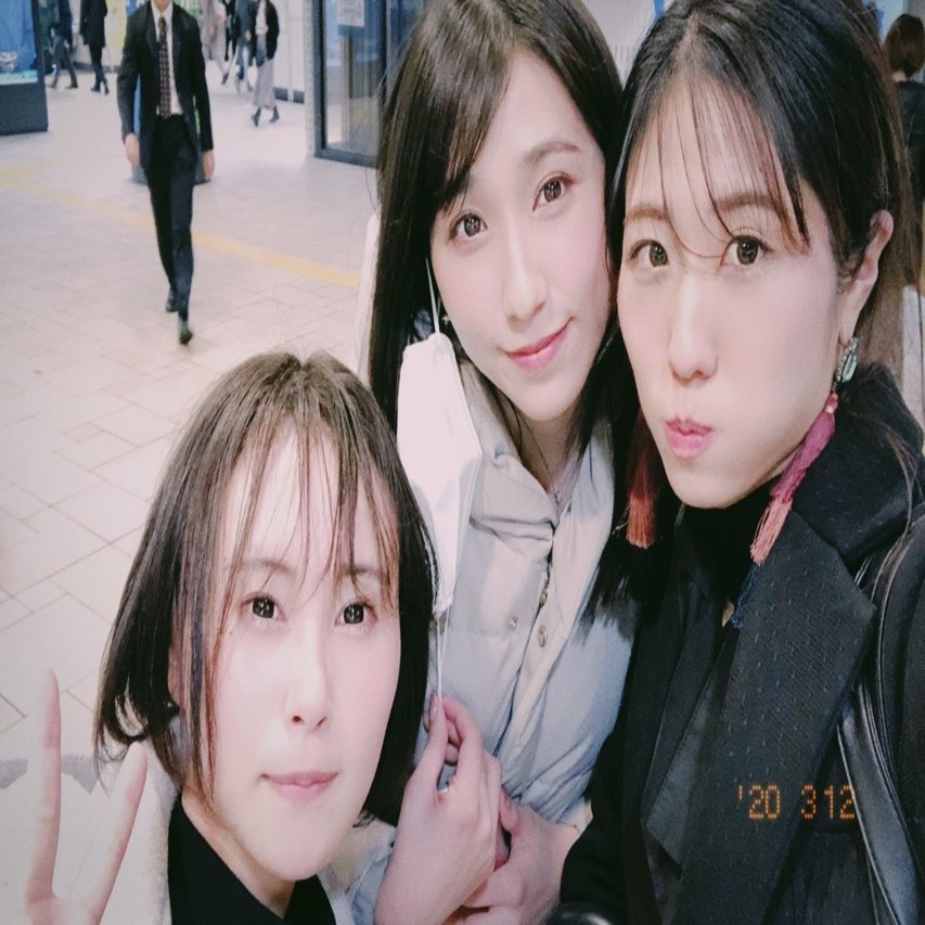 可愛い女の子とご飯 小見川千明のお気楽文学サロン Note