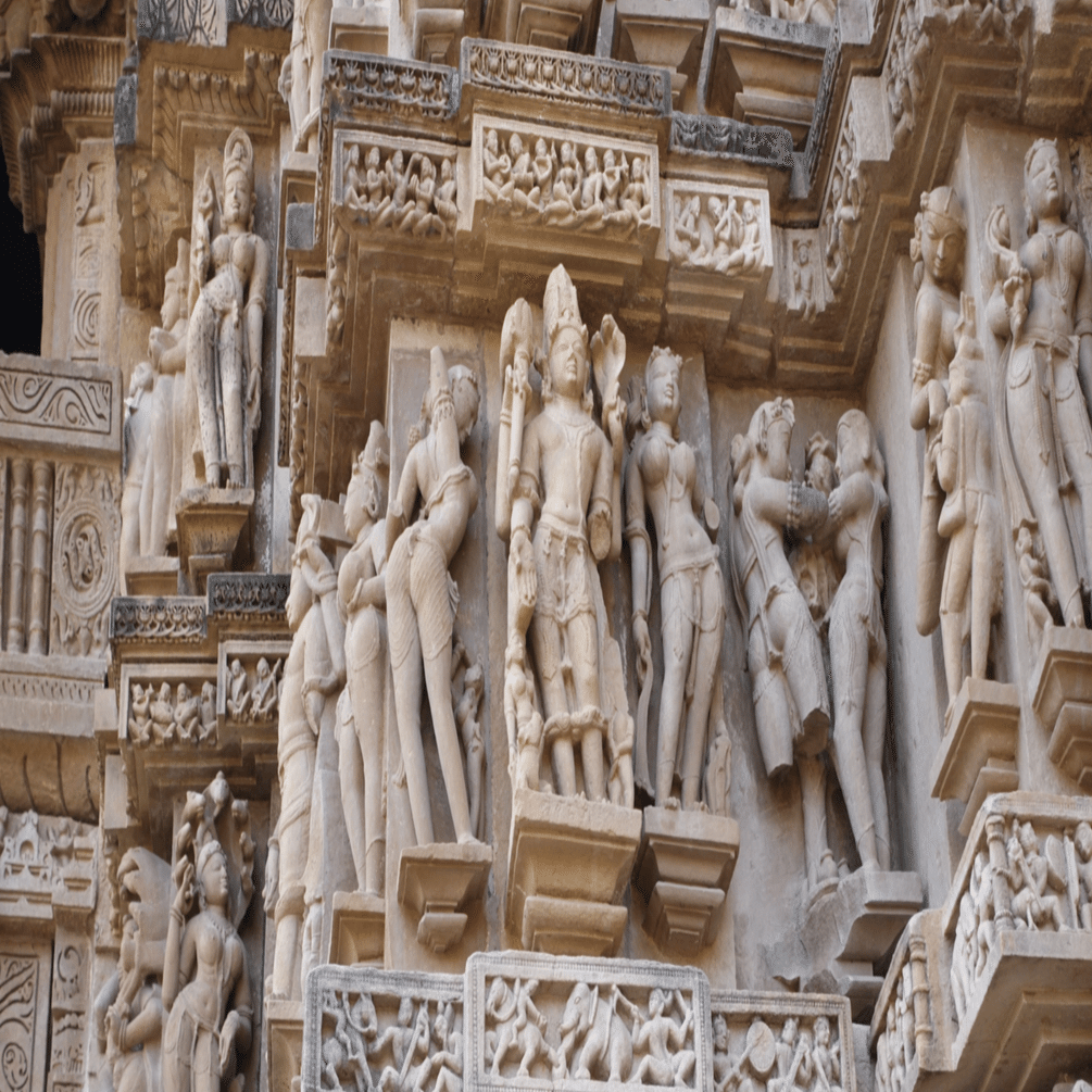 カジュラーホー遺跡の彫刻はあまりに芸術的！また行きたいインド遺跡の