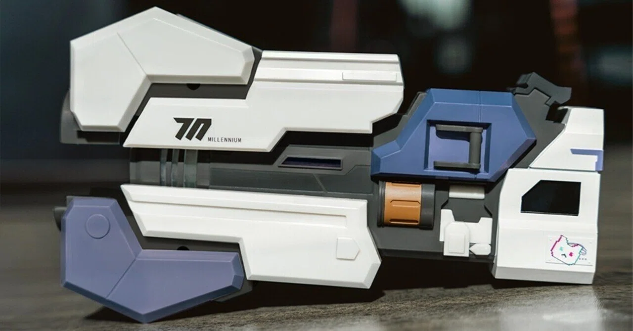 ブルーアーカイブ】『モバイルバッテリー(光の剣:スーパーノヴァ ブルーアーカイブ】『モバイルバッテリー(光の剣:スーパーノヴァ