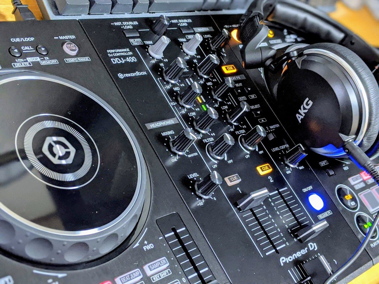 DDJ-400を買ってPCDJ環境を作った|R-9 DDJ-400を買ってPCDJ環境を作った|R-9