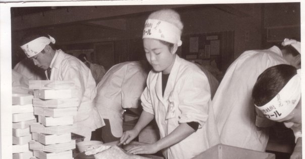 【中古】 箔を愛し、育て、箔に生きる/致知出版社/浅野邦子 楽天ブックス: 箔を愛し、育て、箔に生きる - 浅野邦子
