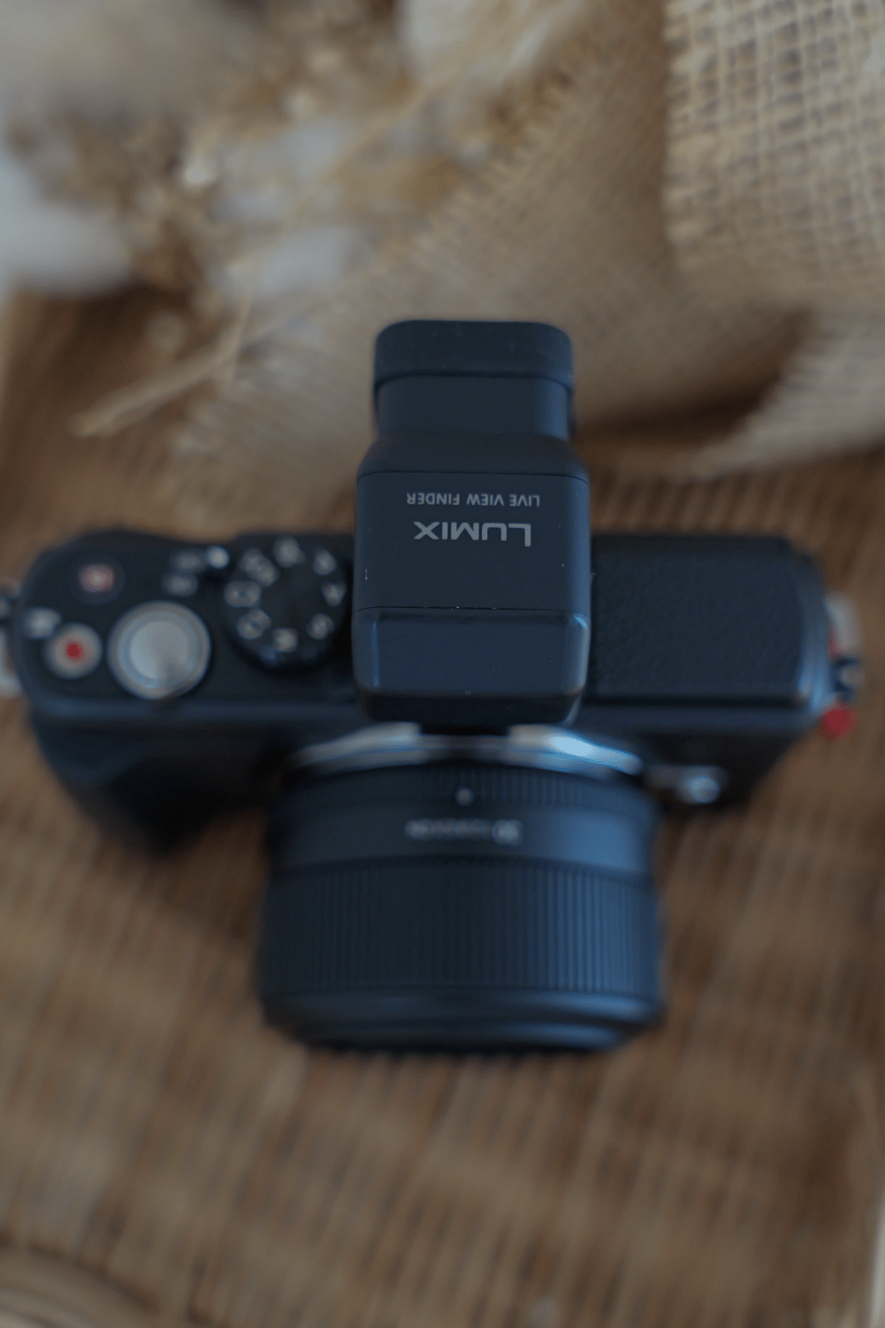 LUMIX GX1 ファインダー付き LUMIX日記]今でも最高のカメラ LUMIX GX1｜Lumixer
