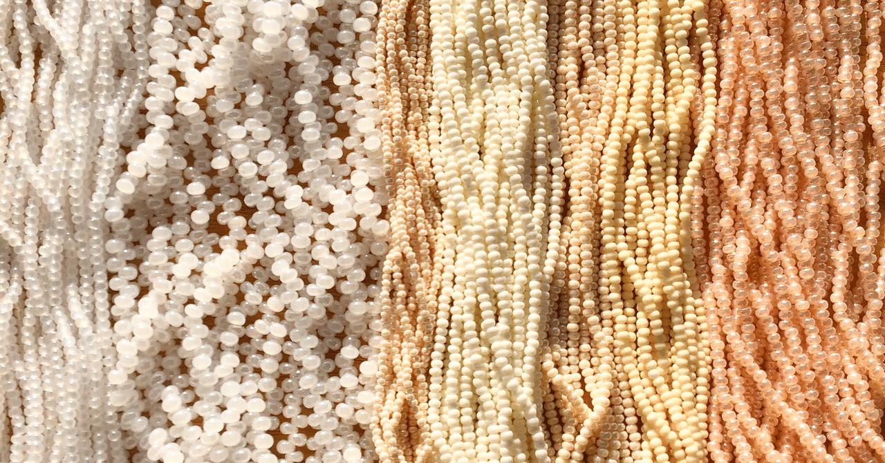 肌色 ペールオレンジ 変化 ビーズ刺繍材料店 ビーズとスパンコール Note