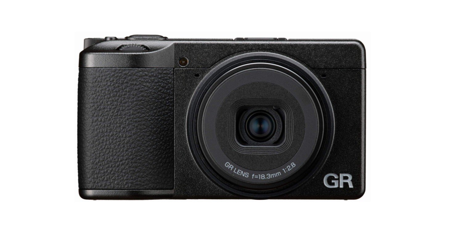 RICOHの新カメラ『GR IV』予約開始!! 予約できました。｜Photographer