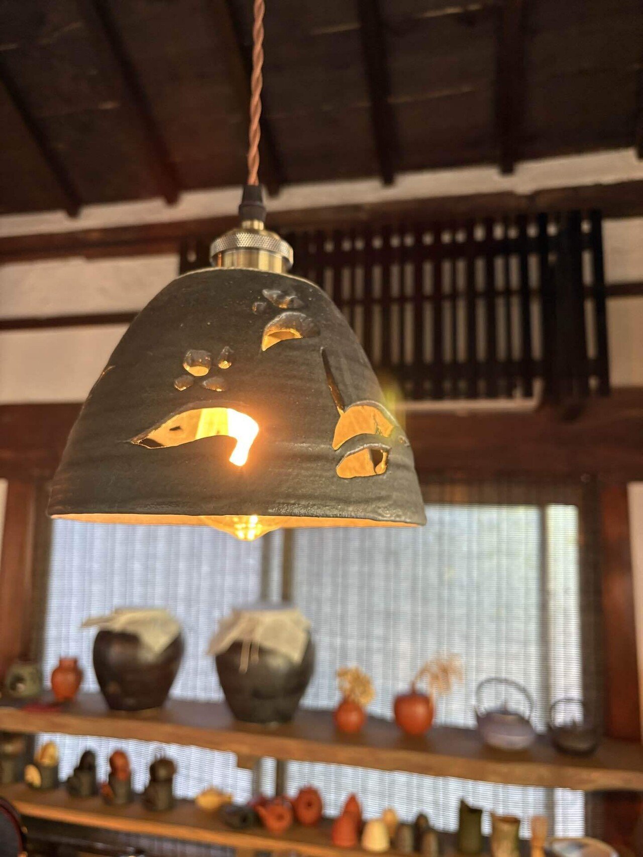 陶器のランプシェード｜茶舗 和合