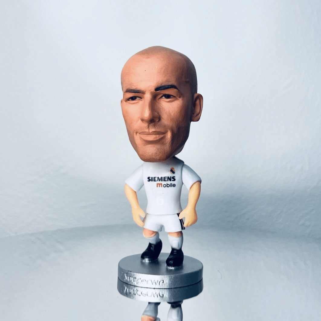 【レア】サッカーフィギュアセット　レアル・マドリード　銀河系軍団 レア】サッカーフィギュアセット レアル・マドリード 銀河系軍団