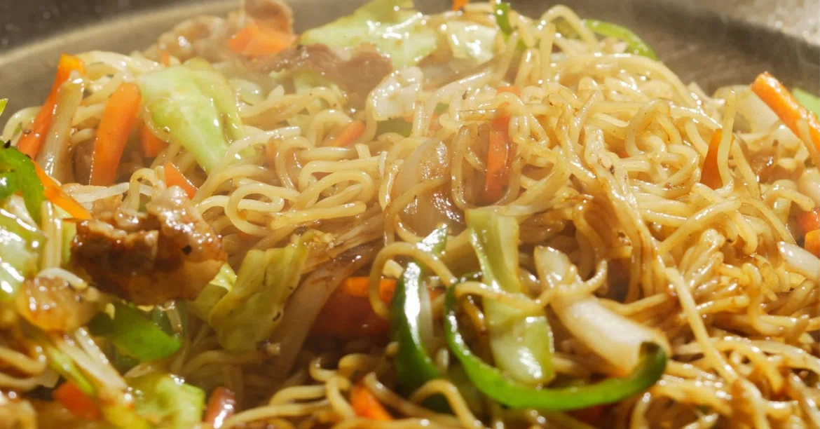 Noodle Notes The difference between champon noodles and yakisoba noodles|親子食育|管理栄養士 村中一帆