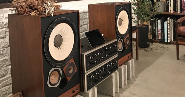 ★希少★耳鳴りに悩んだ音楽家がつくったCDブック World Standard - 耳鳴りに悩んだ音楽家がつくったCDブック