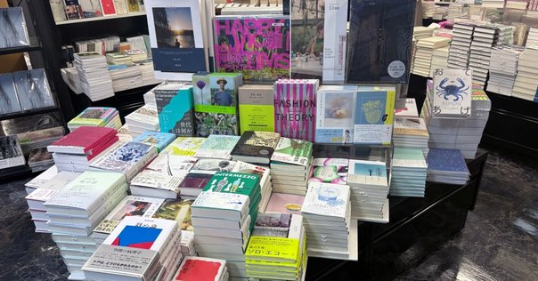 半年くらい使いましたが、まだまだ使えます。直取引のみになります。 🔘🩶🔘🩶🔘🩶🔘🩶 🩶ありがとうございました🩶 🖤🖤🖤Sold Out