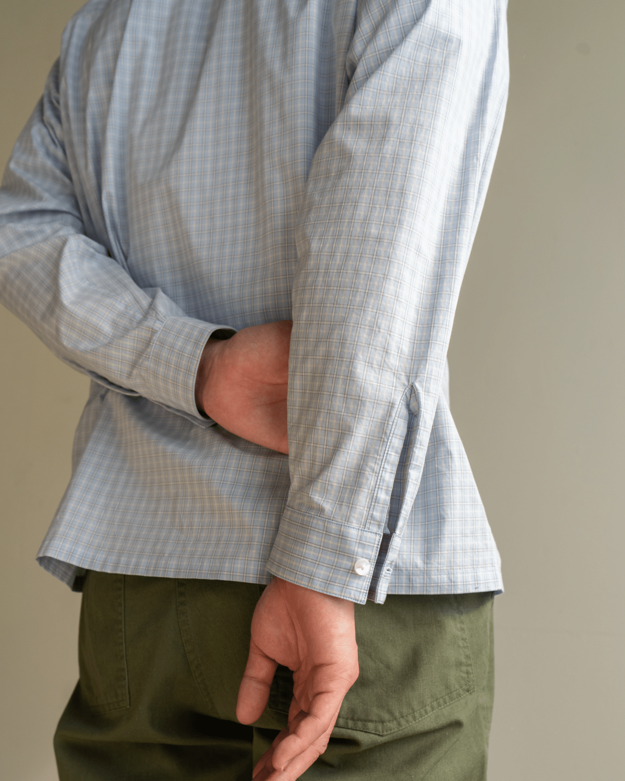 7 USUAL THINGS SCRUTINY SHIRT｜UTS Archives