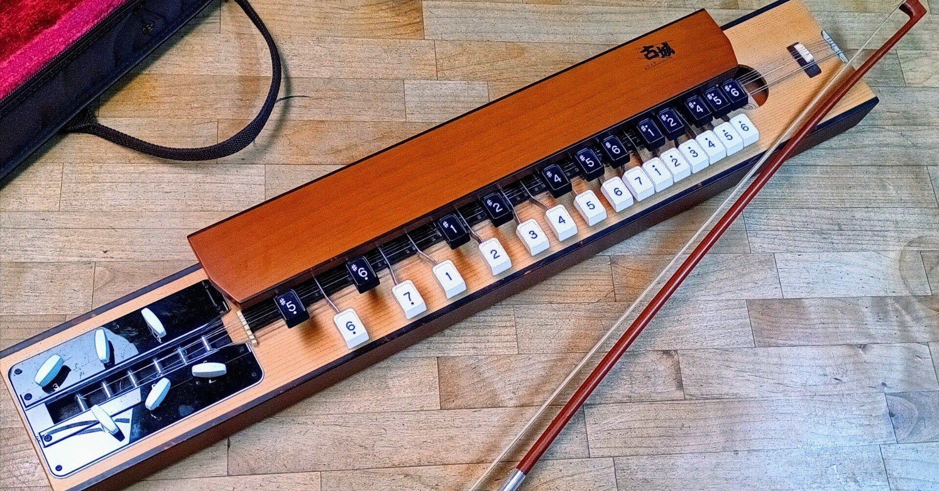 M)MinMin 民族楽器 made in Japan 収納ケース 付属品有り 中古品