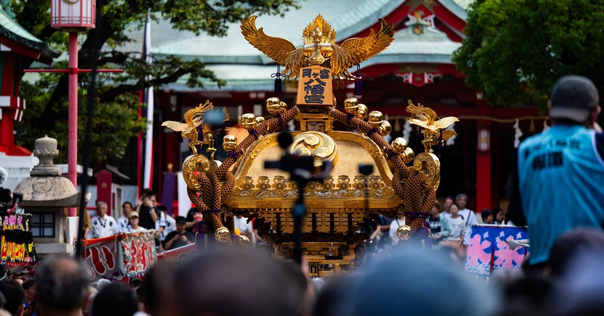富岡八幡宮の二の宮神輿渡御｜なの