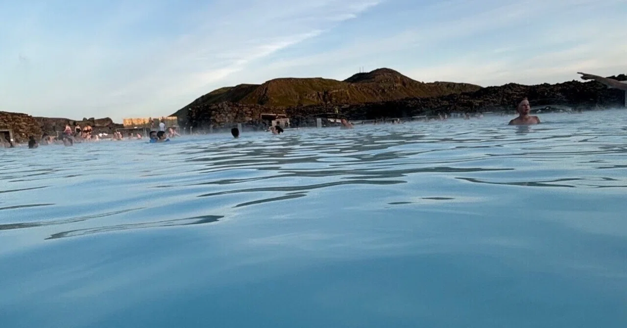 Blue Lagoon ブルーラグーン　スクラブ入り洗顔　パック　スパ　サウナ 8月【アイスランド旅行】ブルーラグーンとスカイラグーンについて｜Rサリー