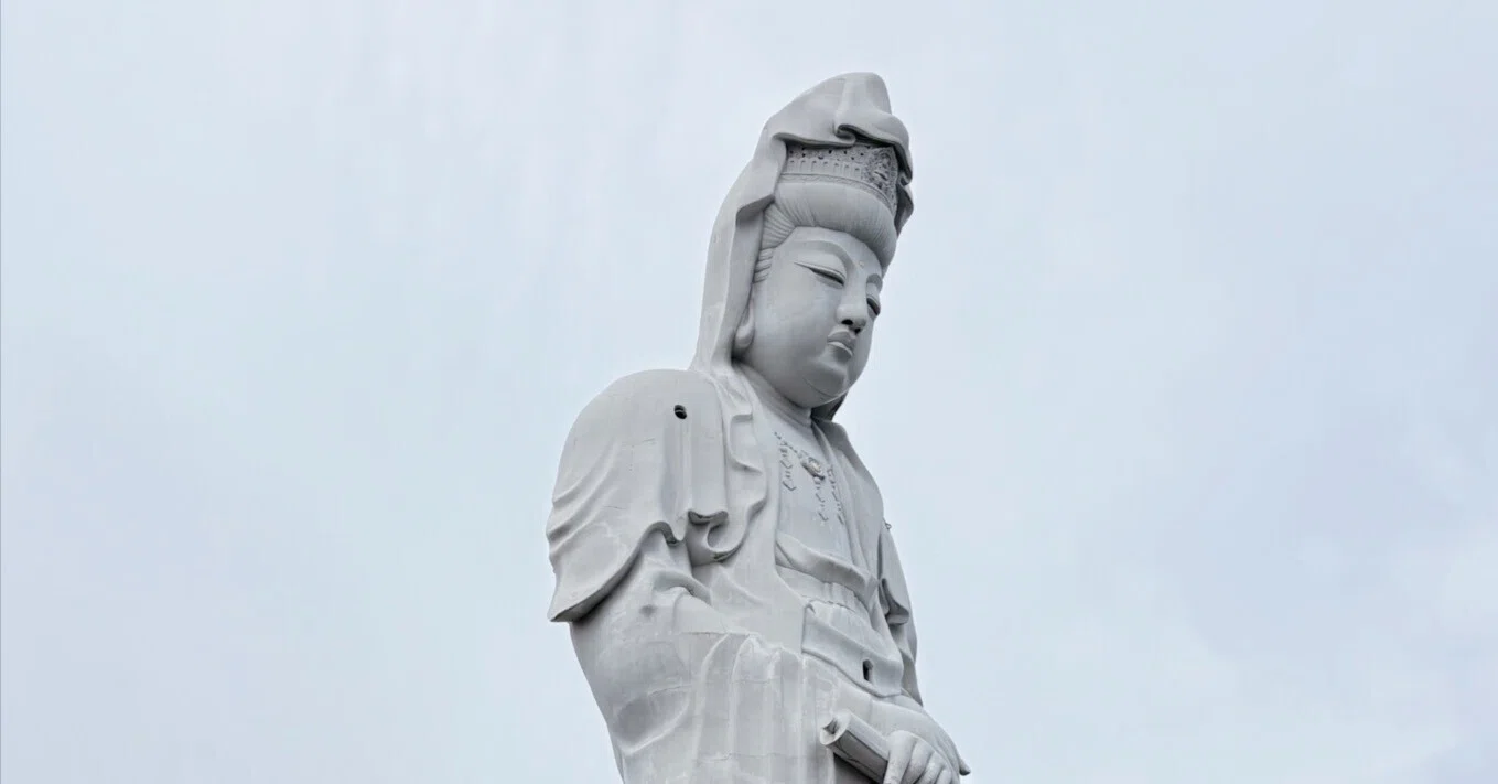 高崎ぶらり旅〜高崎白衣大観音から川瀬巴水展へ｜髙橋三保子