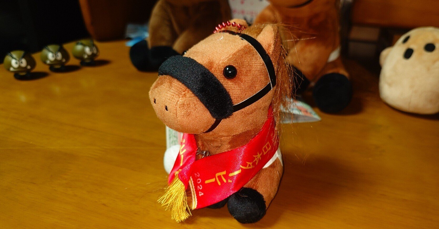 エポカドーロ 皐月賞 競馬 アイドルホースぬいぐるみ Mサイズ ウマ娘 皐月賞 ロゴタイプ ぬいぐるみ Mサイズ アイドルホース 競馬 ウマ娘