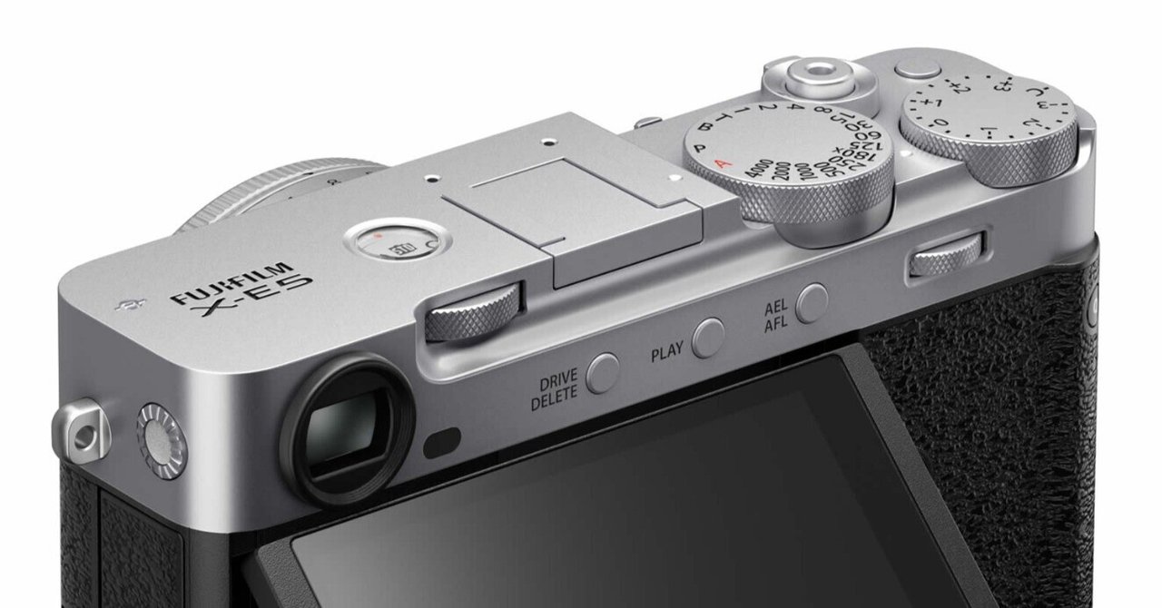 FUJIFILM X-E5 追加購入品多数 X-E5に感じる高級感の正体| FUJIFILM X-E5 追加購入品多数 X-E5に感じる高級感の正体|