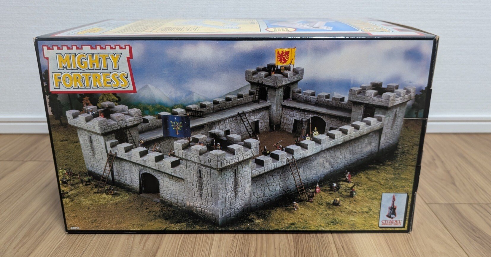 ウォーハンマー絶版キットレビュー〜発泡スチロールの城塞 MIGHTY