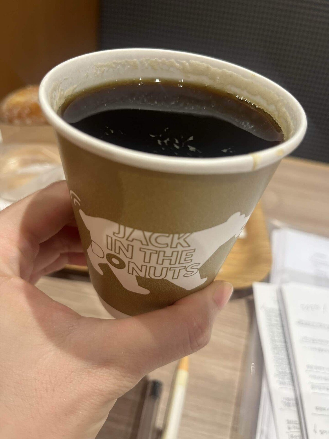 コーヒーは悪魔の涙｜ヨンヨン