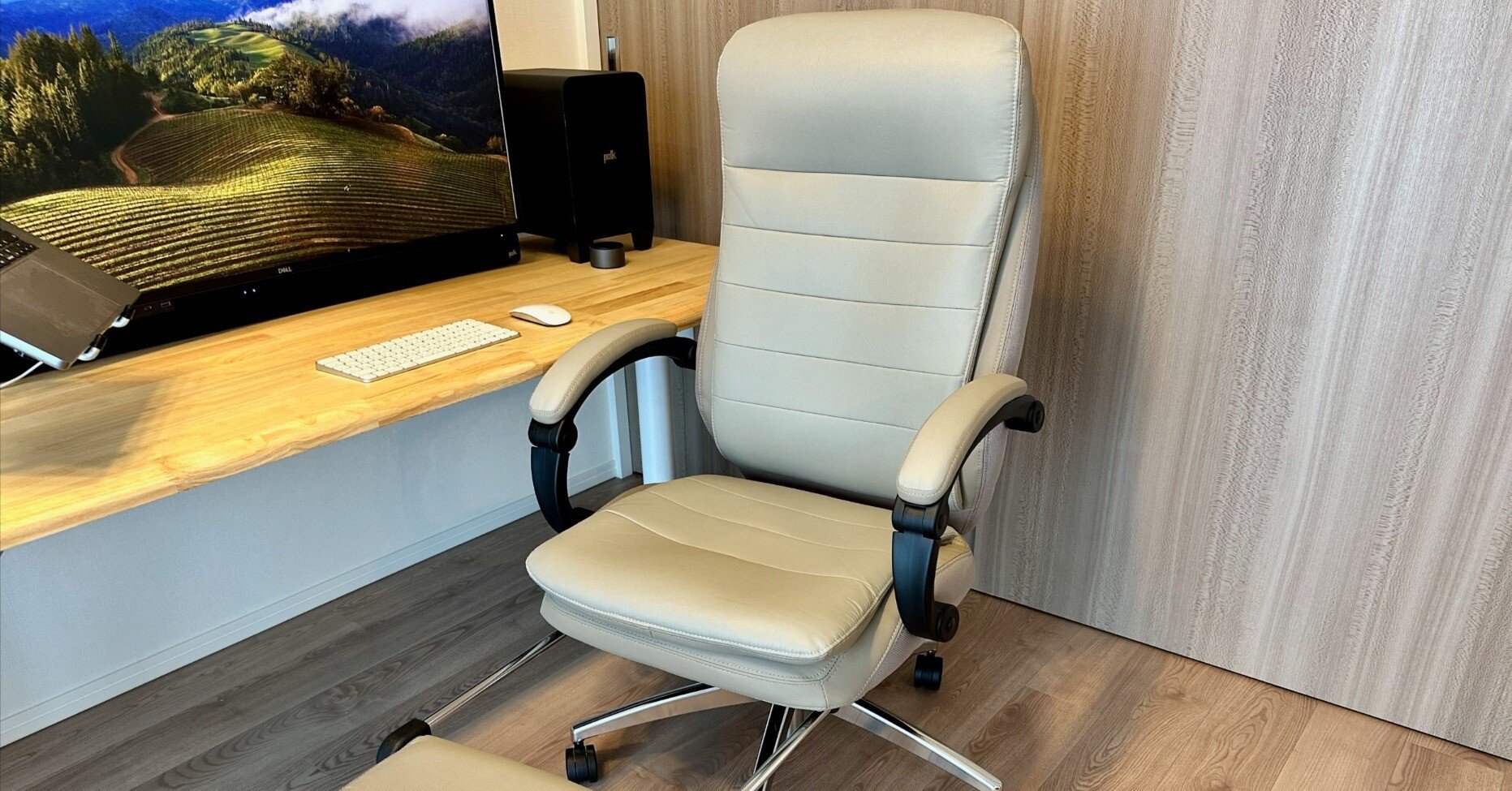 ニトリのオフィスチェアは侮れない｜NEO TOKYO TV