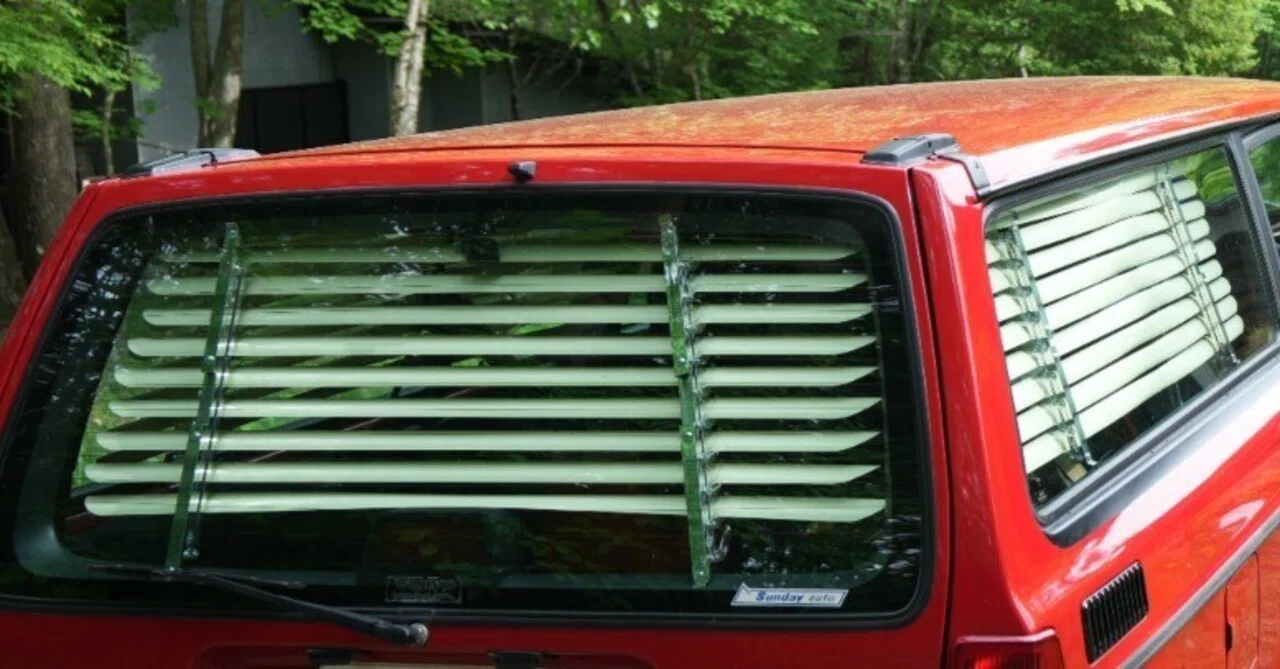 Ai Rear I installed the rear blinds I found on eBay|岡田浩之 (OKADA, Hiroyuki)