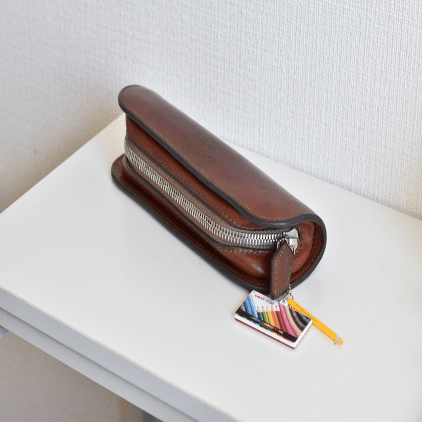 デブ・ペンケースⅦ｜歌唱