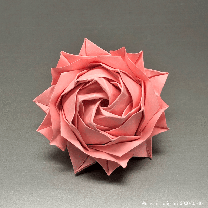 佐藤ローズ 待望の新作 Origami という品種のバラを折り紙で まさにぃ Note