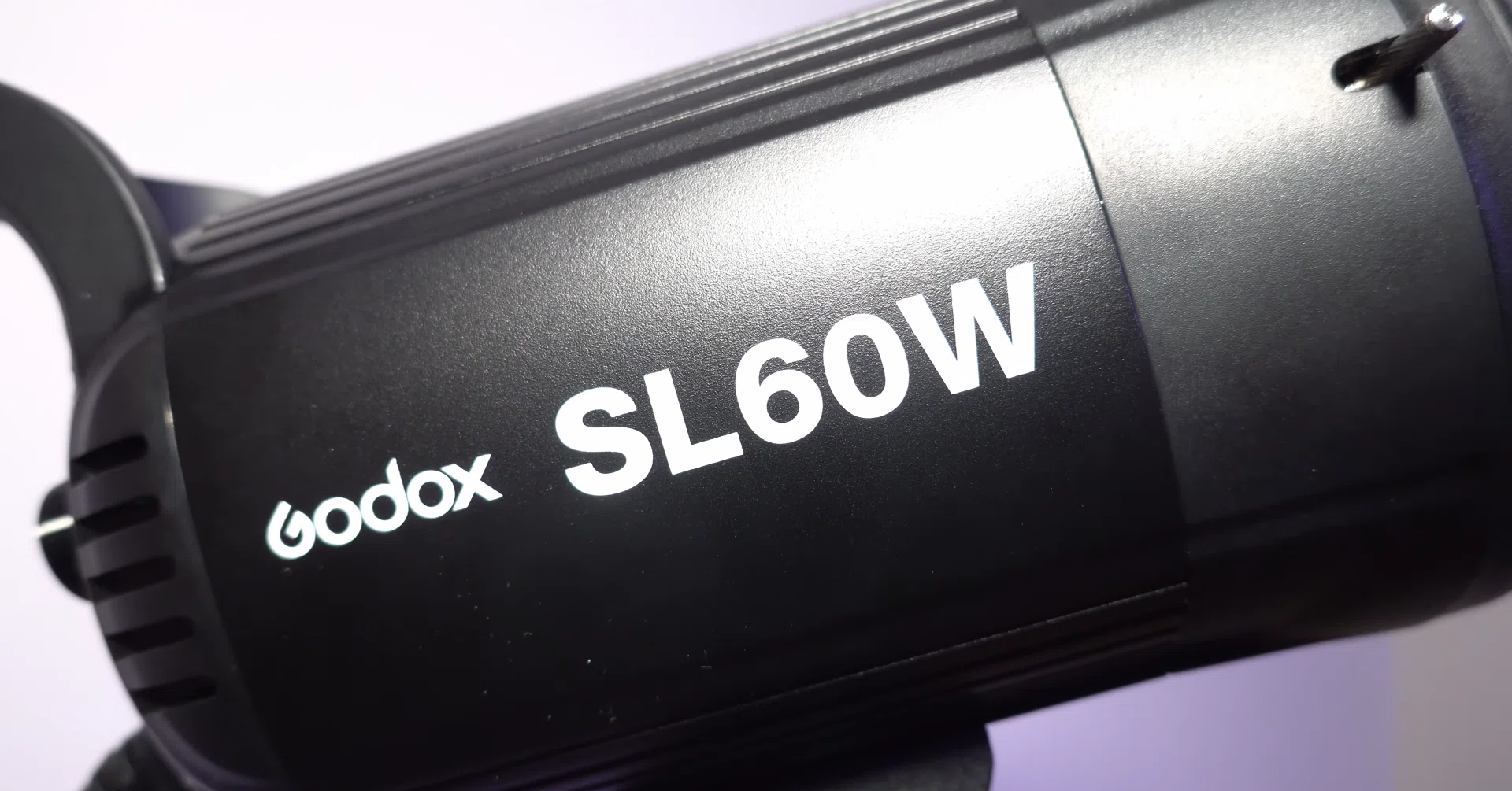 照明】Godox SL-60Wを購入して失敗した。。｜松井 隆幸@ライブ配信が
