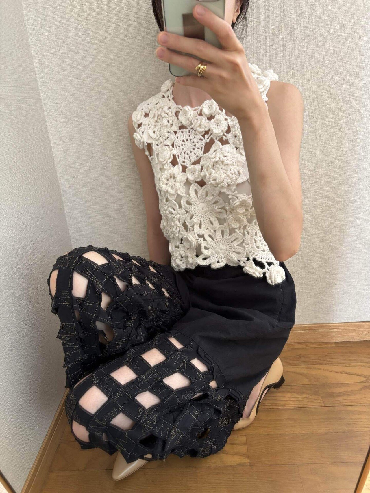COMME des GARCONS　コムデギャルソン　ニットベスト　花柄B329 古着】COMME des GARCONS GIRL コムデギャルソンガール フラワー