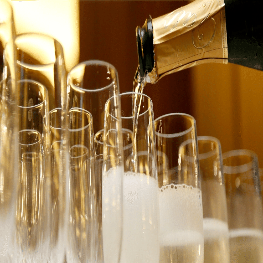 大阪万博で飲めるワイン第6弾】期間限定プロセッコ飲み放題｜わいわい