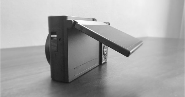 CONTAX 645 ウエストレベルファインダー MF-2 CONTAX645にウエストレベルファインダーを付けて思うこと