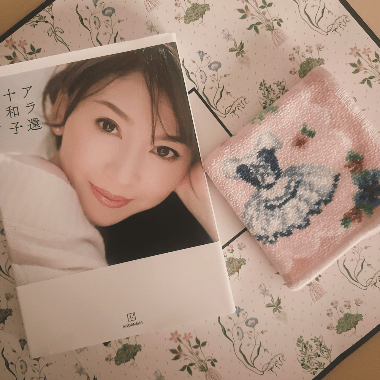 表参道ムーミンカフェ｜君島十和子さんとすれ違ったお話｜rose｜50代