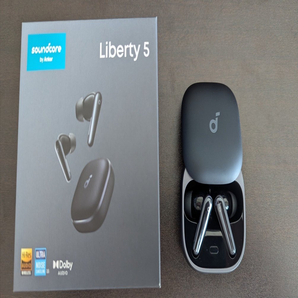 NCイヤフォン】soundcore Liberty5｜つみき