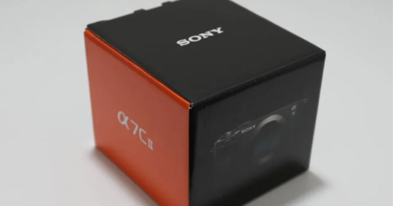 SONY α7C II(ILCE-7CM2) はちょうど良いがつまったミラーレスカメラ 