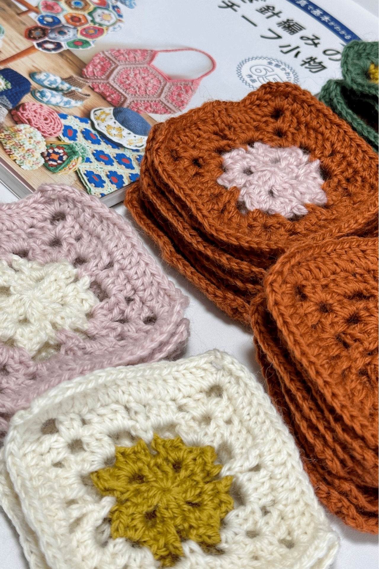 ほっこりブランケットが完成しました✨|はなこまち/刺繍作家 ほっこりブランケットが完成しました✨|はなこまち/刺繍作家