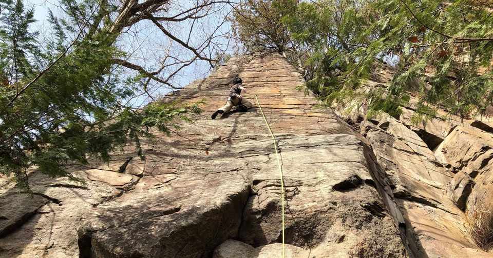 リードクライミングのクリップ 佐久平ロッククライミングセンター Note