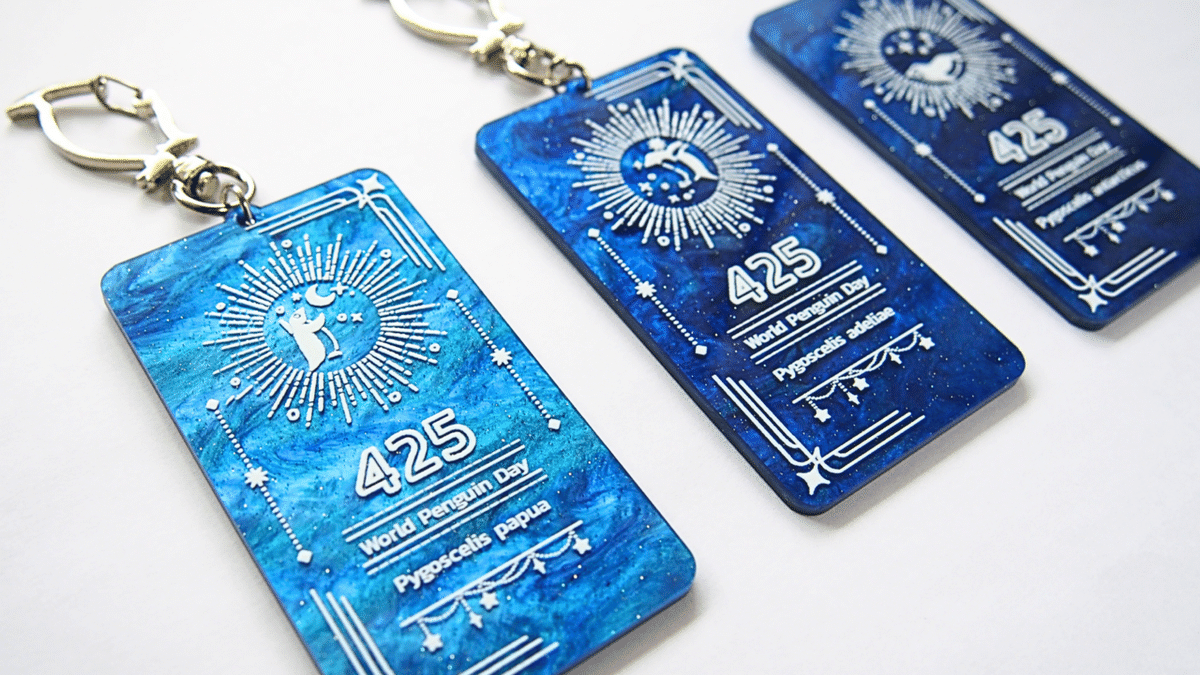 ショップカード（名刺）とアクキーつくってみた｜餅