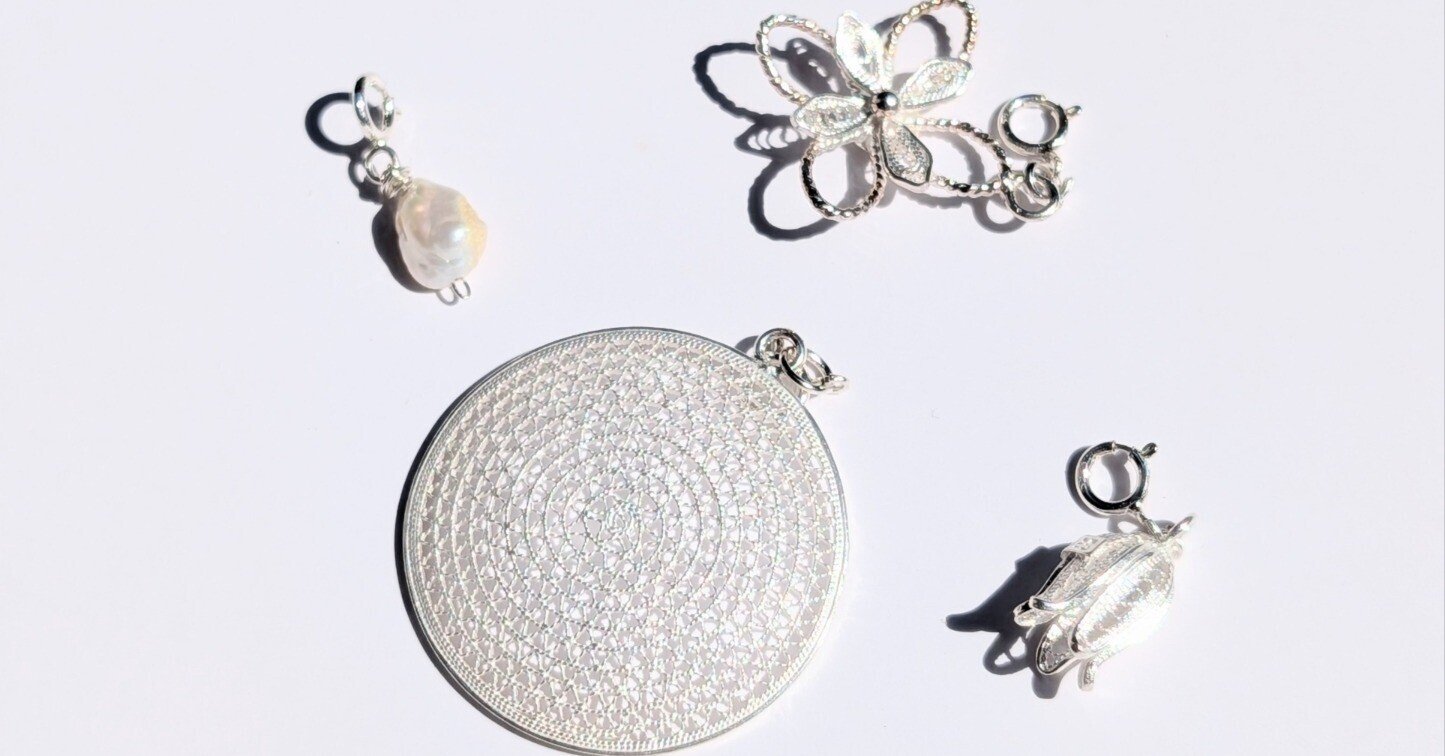 世界の銀細工に魅了】繊細な自然のデザインが施される受け継がれた普遍 世界の銀細工に魅了】繊細な自然のデザインが施される受け継がれた普遍